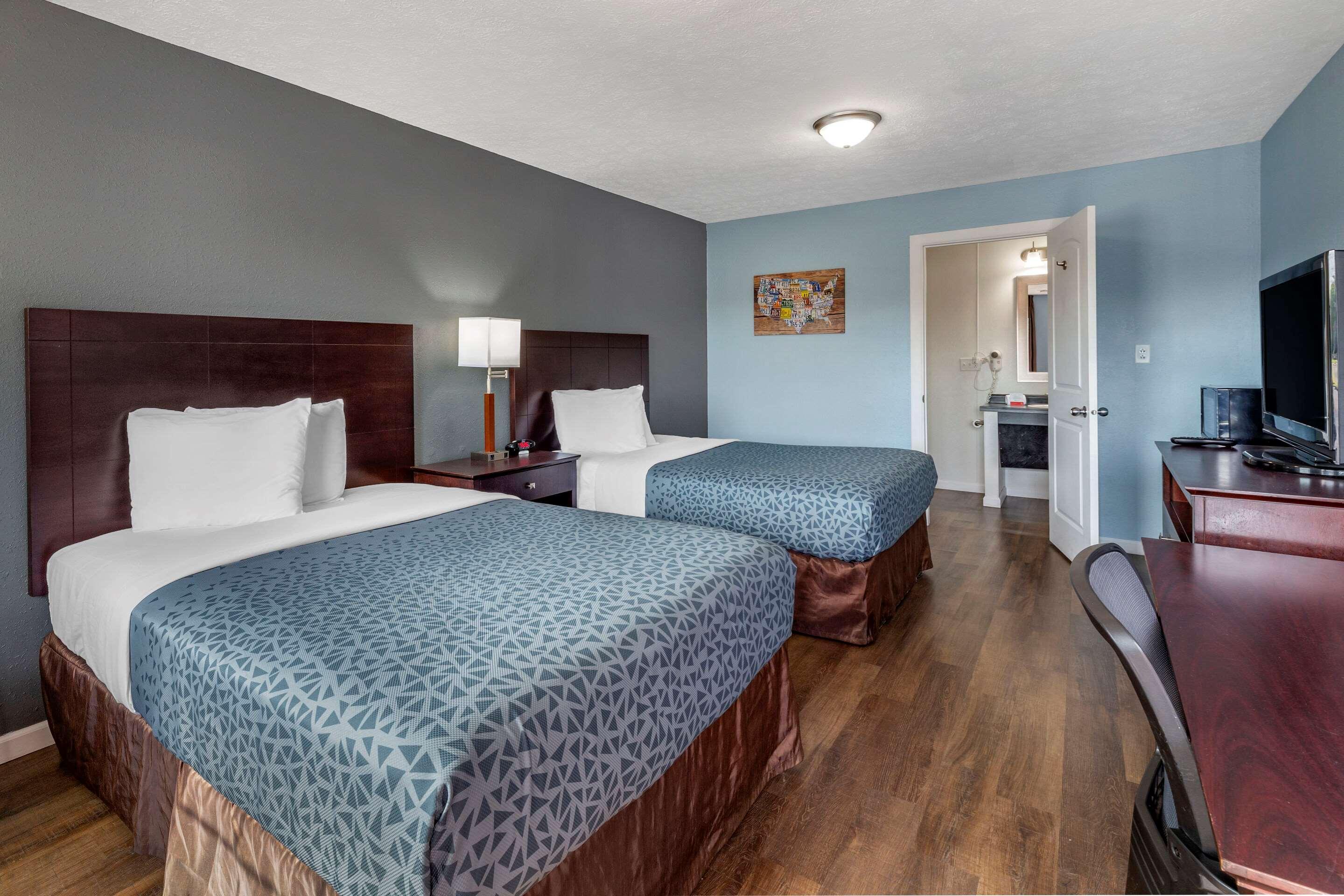 Econo Hospedaje Inn&Suites South Sandusky Exterior foto
