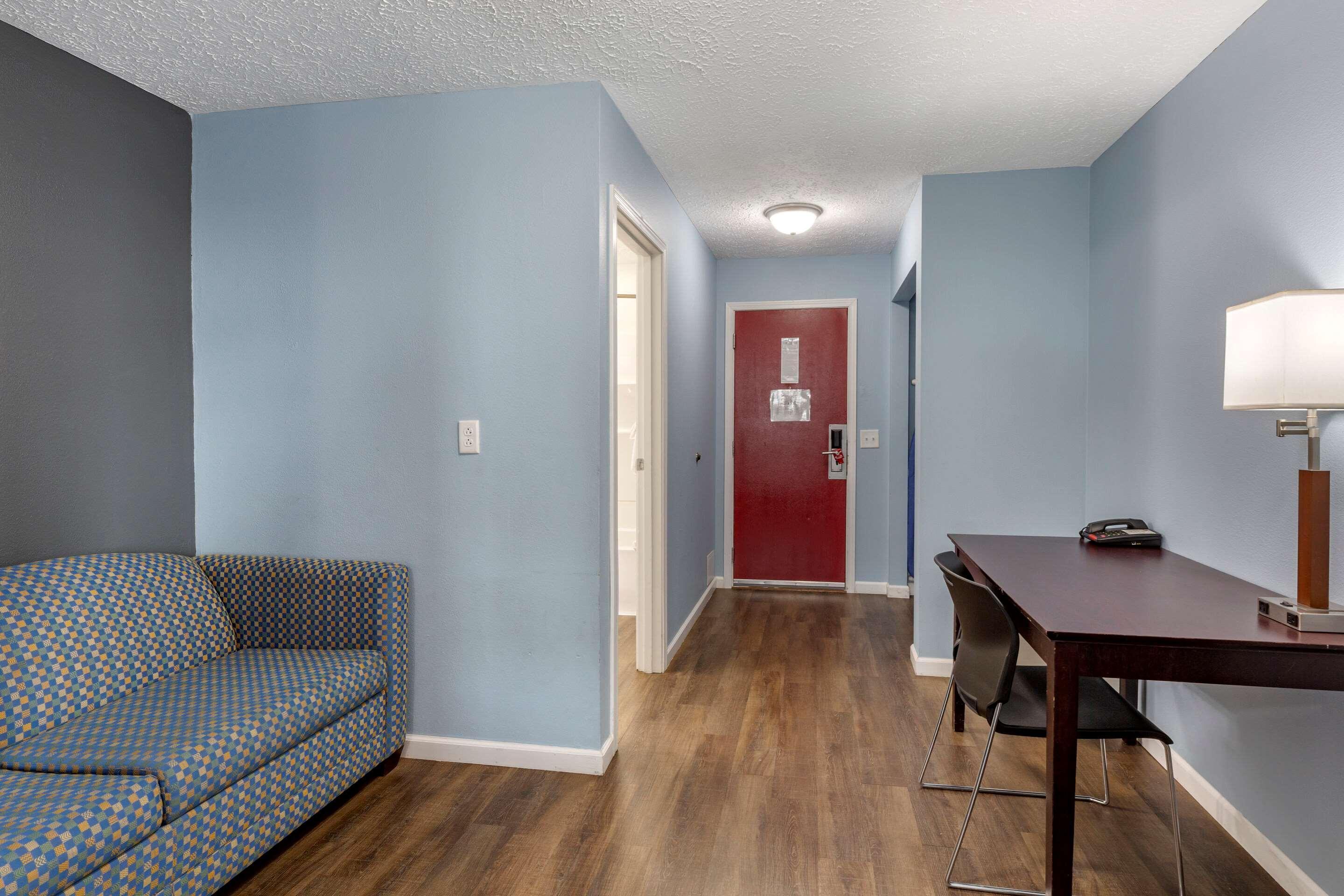 Econo Hospedaje Inn&Suites South Sandusky Exterior foto