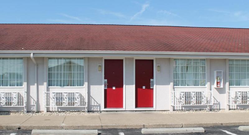 Econo Hospedaje Inn&Suites South Sandusky Exterior foto